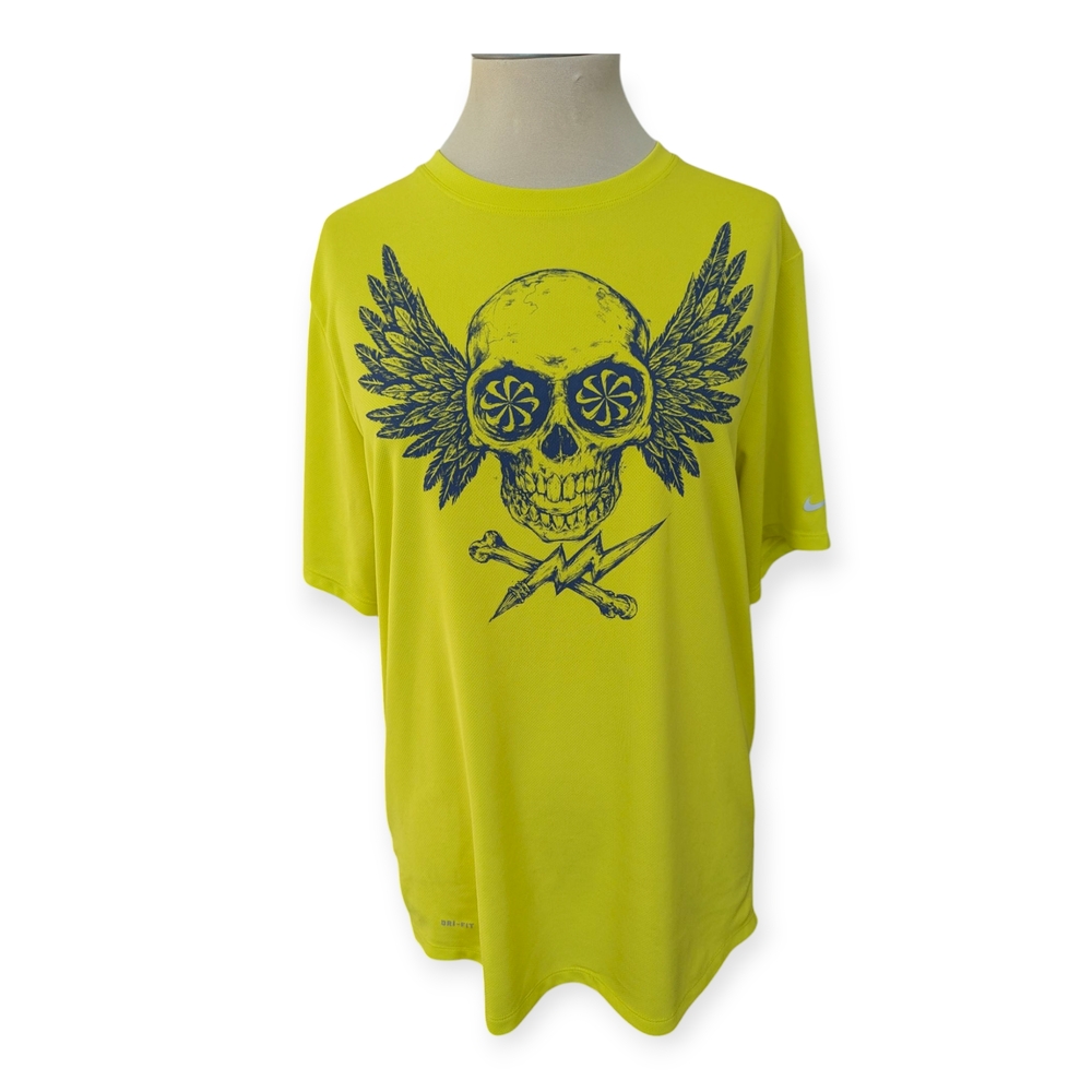 Nike DriFit Yellow and Black Short Sleeve Running Tee with Bold Skull Design